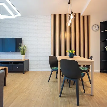Komfortowy Relaks 1, Ogrody Pieniawskie, Myweek Apartment